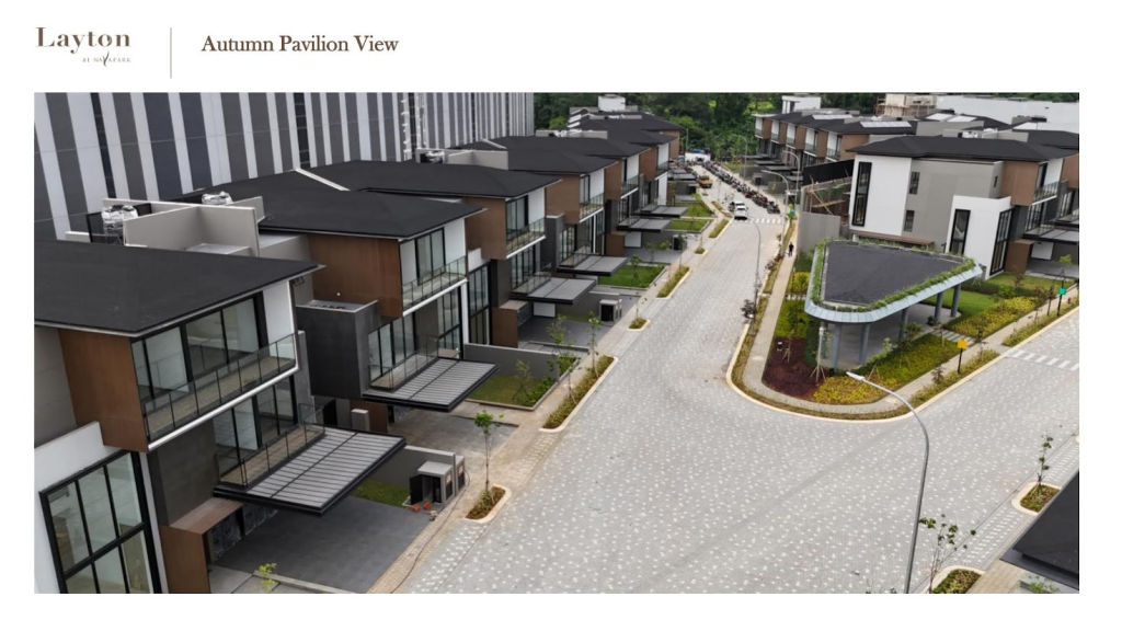 Autumn Pavilion View – Tenang & Paling Value